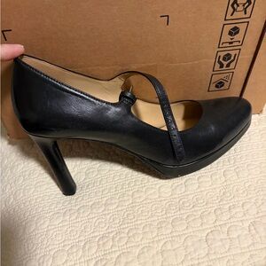 Naturalizer Black Mary Jane Heels